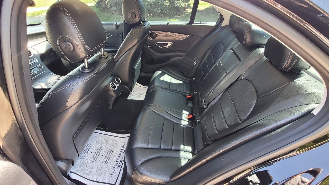 Used 2016 Mercedes-Benz C 300 4MATIC Sedan image 16