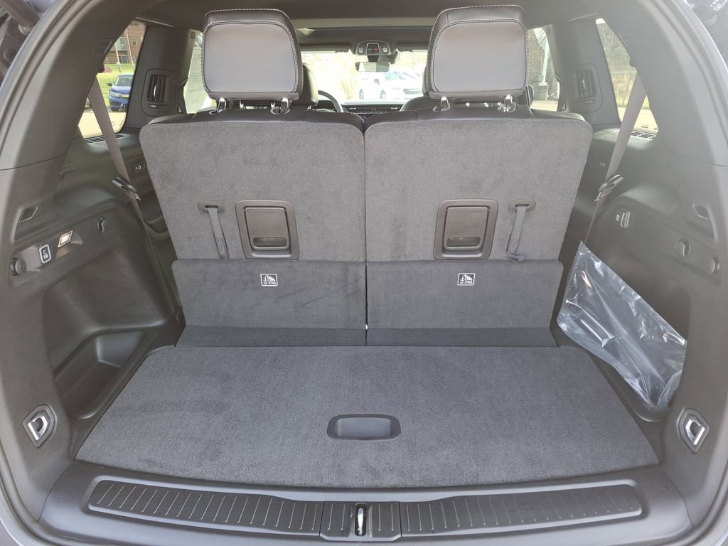 New 2025 Jeep Grand Cherokee L Altitude image 10