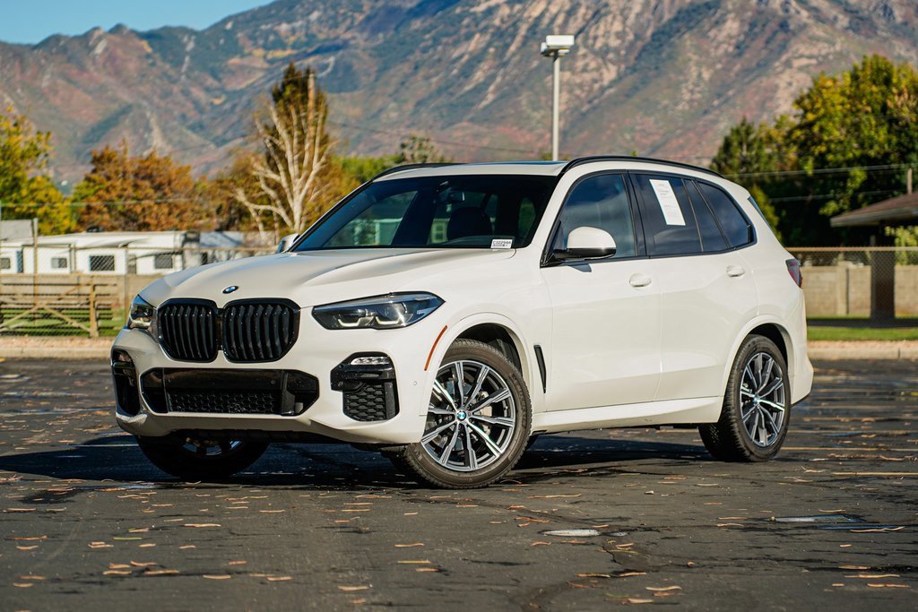 Used 2020 BMW X5 xDrive40i w/ M Sport Package image 1