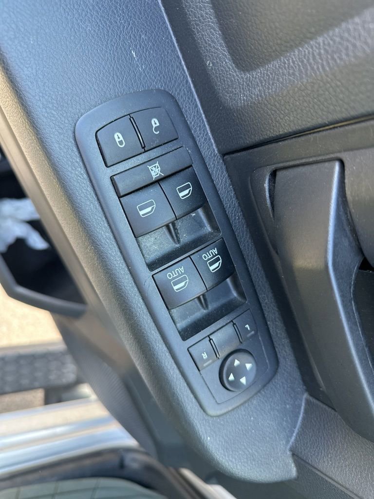 Used 2017 RAM 1500 Express w/ Express Value Package image 7