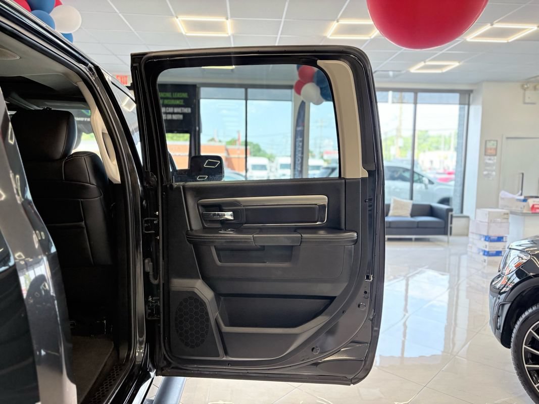 Used 2017 RAM 1500 Sport w/ Black Ram 1500 Sport Group AWD/4WD image 37