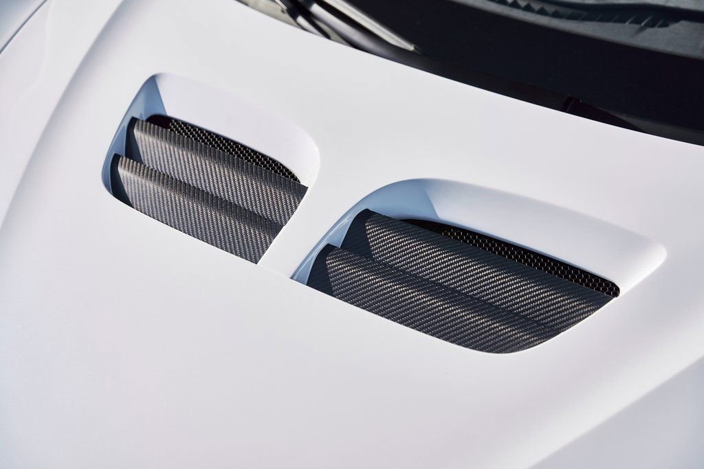 Used 2023 McLaren Artura RWD image 10