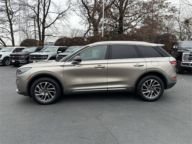 Used 2020 Lincoln Corsair AWD w/ Equipment Group 101A image 8