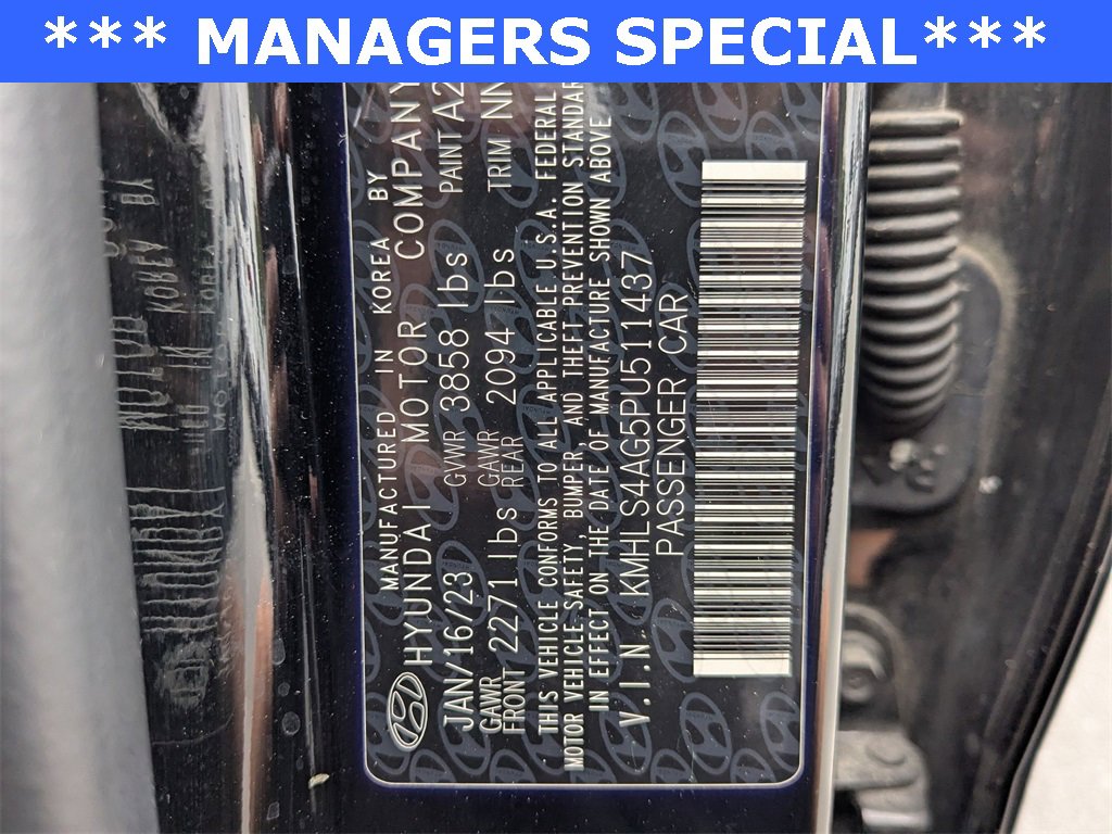 Used 2023 Hyundai Elantra SEL w/ Convenience Package image 21