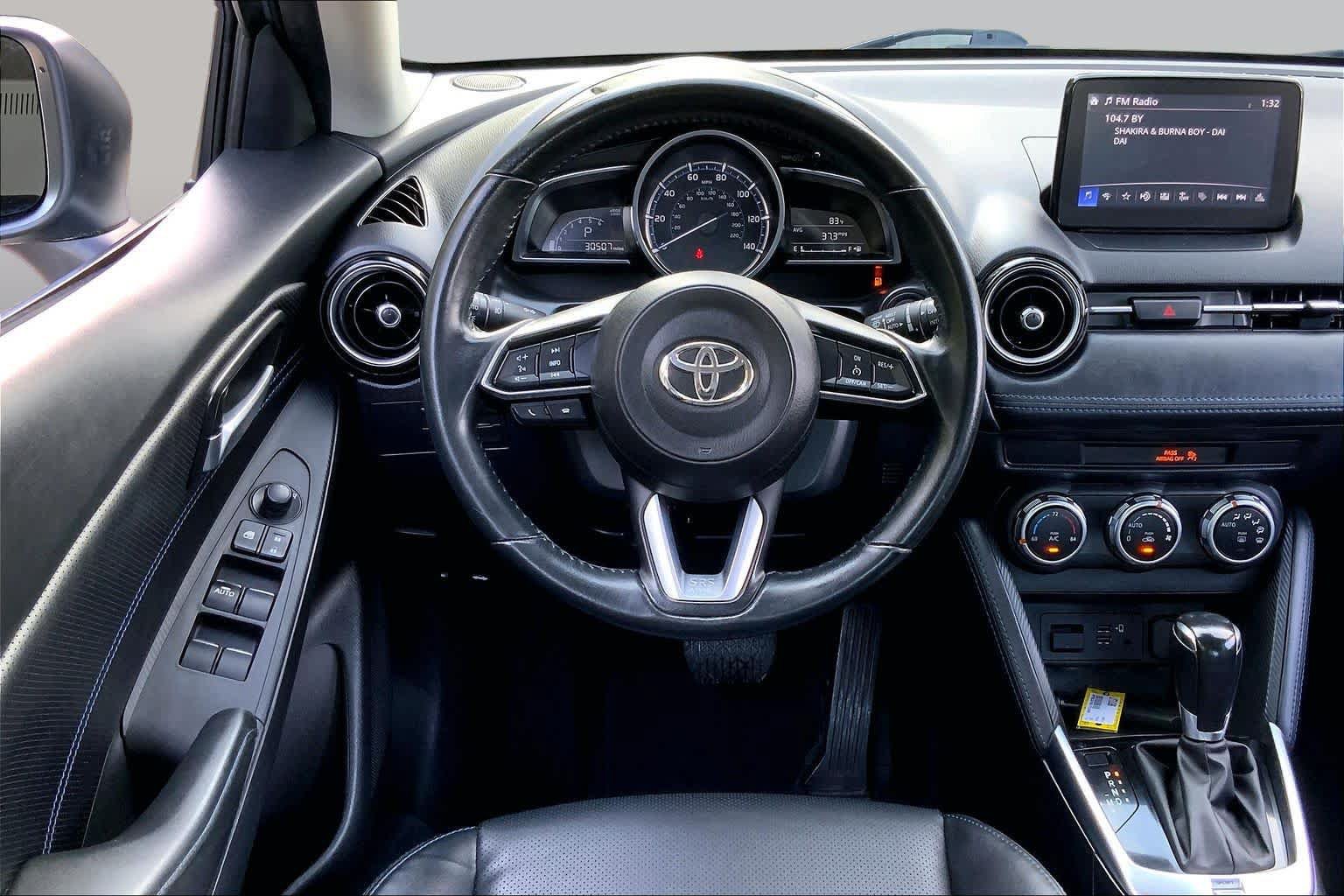 Used 2020 Toyota Yaris XLE FWD image 6