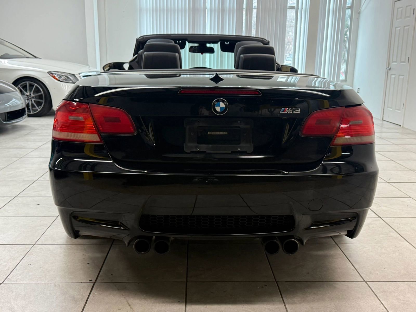 Used 2008 BMW M3 Convertible w/ Technology Pkg image 8