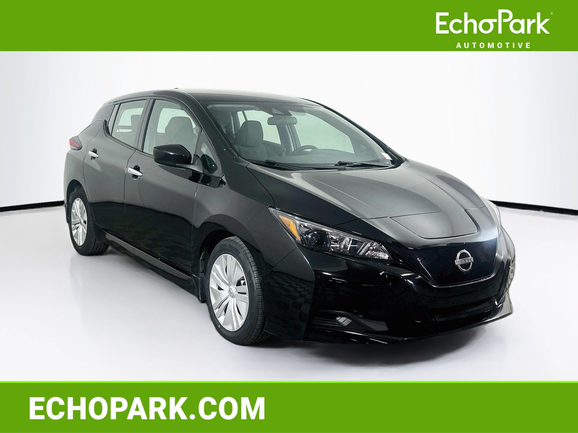 Used 2024 Nissan Leaf S FWD image 1