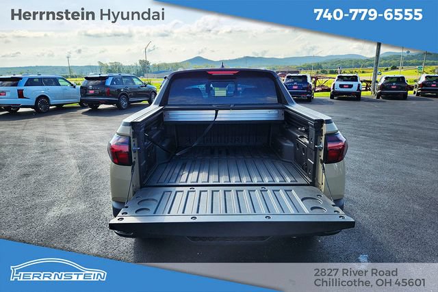 Used 2024 Hyundai Santa Cruz SEL w/ Activity Package FWD image 26