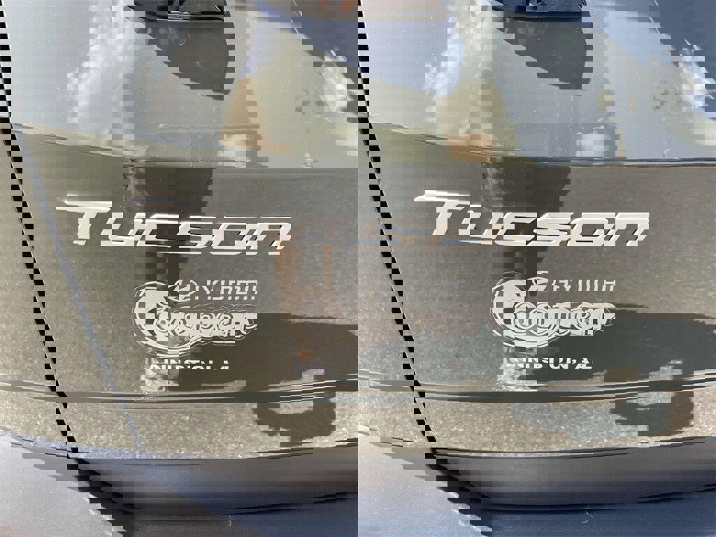 New 2026 Hyundai Tucson SE image 7