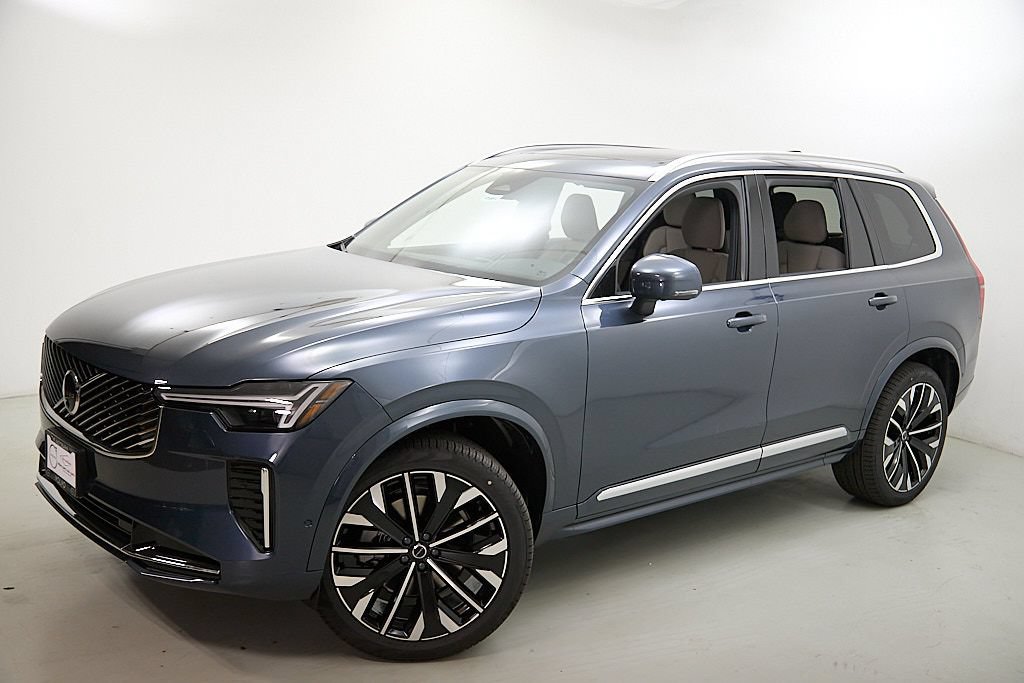 New 2026 Volvo XC90 B6 Plus w/ Protection Package AWD/4WD image 3