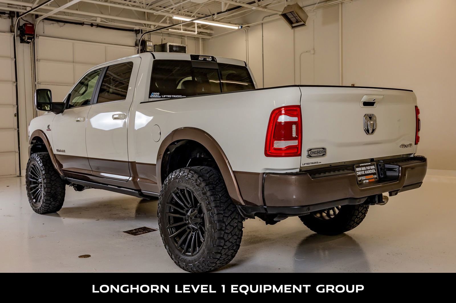 Used 2024 RAM 2500 Limited w/ Towing Technology Group AWD/4WD image 7