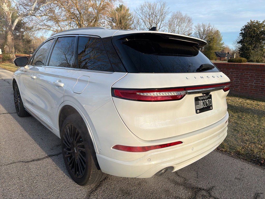 Used 2021 Lincoln Corsair Reserve w/ Equipment Group 201A image 5