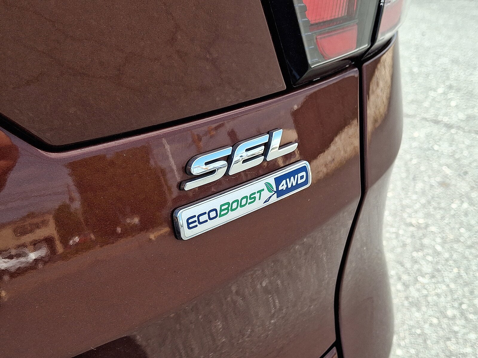 Used 2018 Ford Escape SEL AWD/4WD image 30