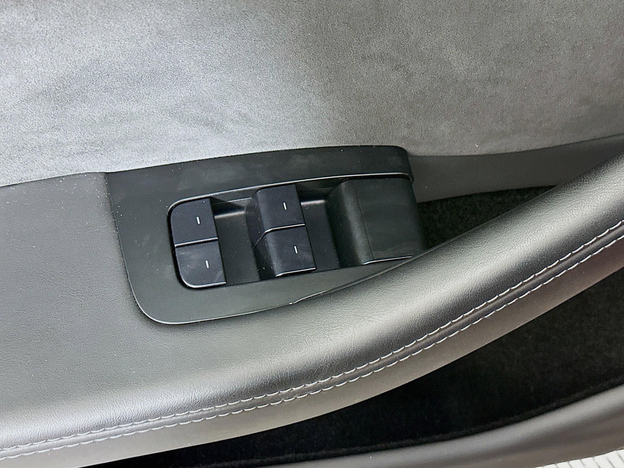 Used 2025 Tesla Model 3 Long Range AWD/4WD image 15