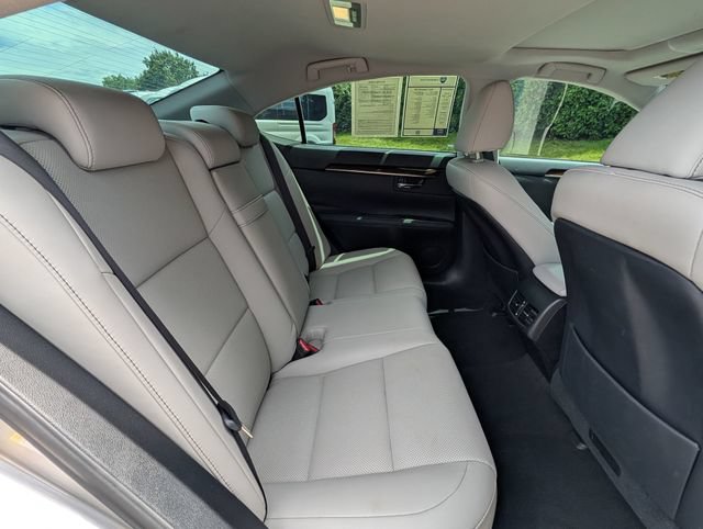 Used 2017 Lexus ES 350 FWD image 29