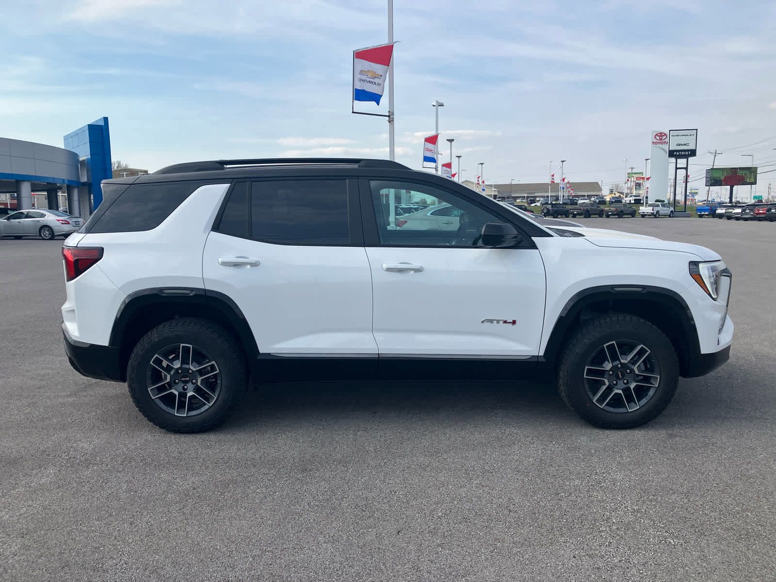 New 2026 GMC Terrain AT4 w/ Technology Package II image 8