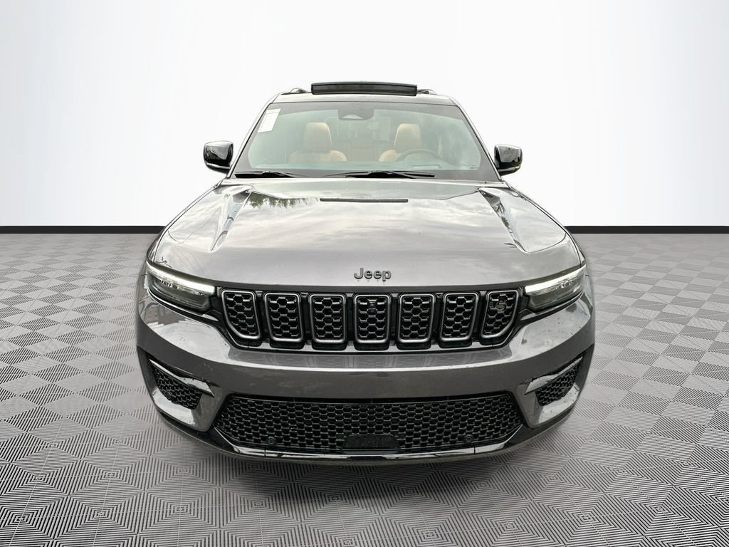 New 2025 Jeep Grand Cherokee Summit AWD/4WD image 3