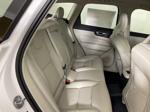 Certified 2024 Volvo XC60 T8 Plus w/ Protection Package image 35