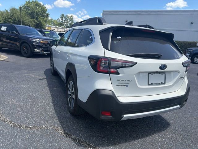 Used 2024 Subaru Outback Limited XT AWD/4WD image 8