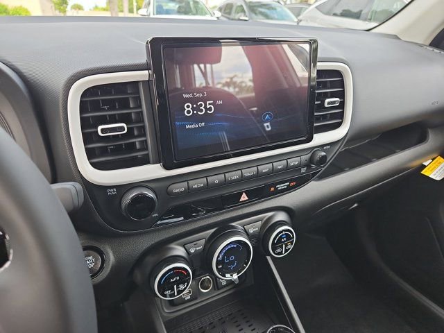 New 2025 Hyundai Venue Limited image 22