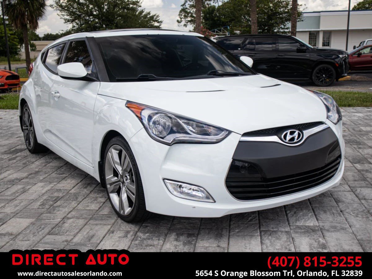 Used 2013 Hyundai Veloster w/ Style Pkg FWD image 1
