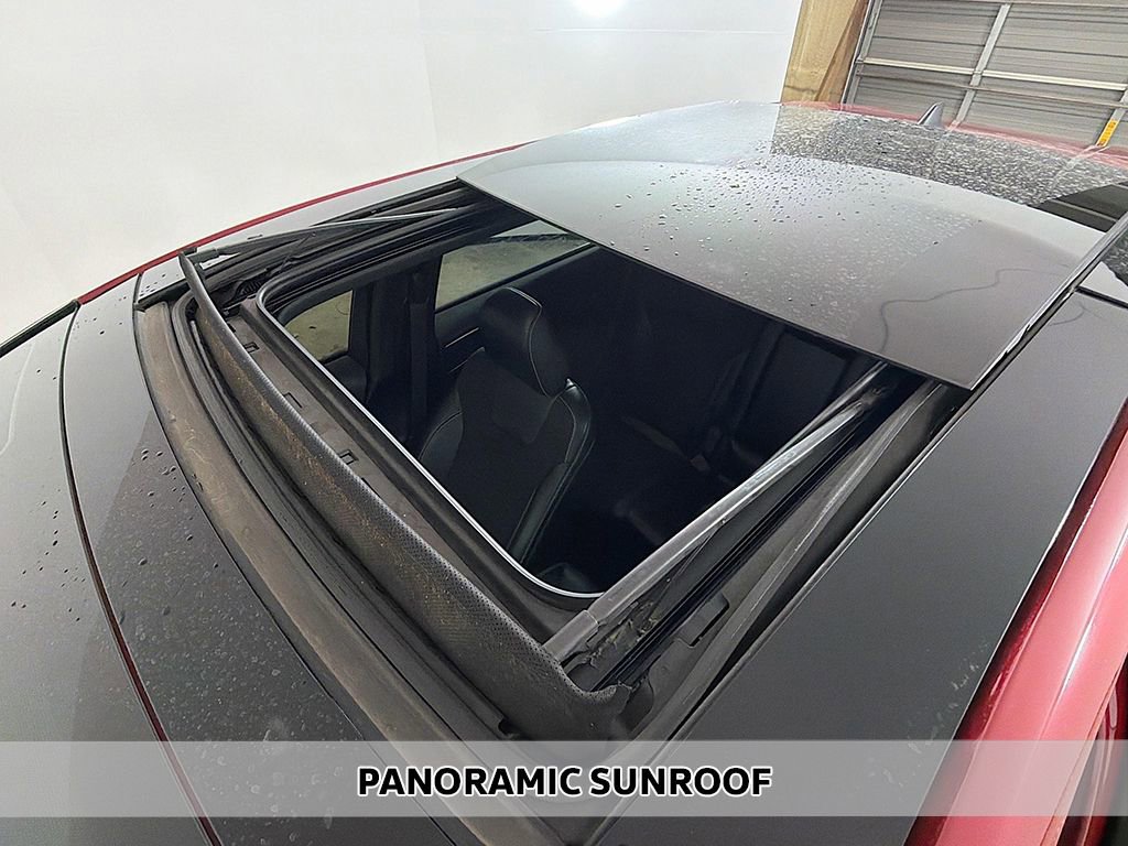 Used 2021 Ford Edge ST w/ Equipment Group 401A image 4