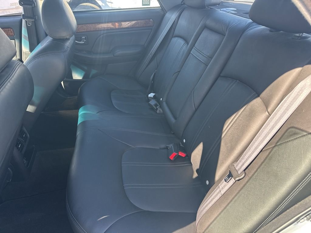 Used 2005 Hyundai XG350 L image 6