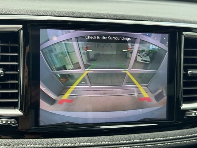 Used 2025 Chrysler Pacifica Limited FWD image 4
