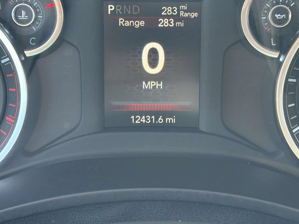 Used 2024 RAM 2500 Big Horn AWD/4WD image 25