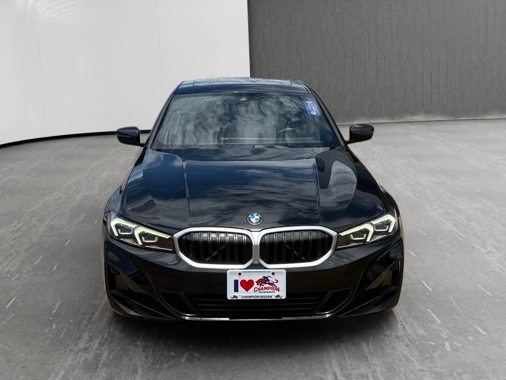 Used 2023 BMW 330i Sedan w/ Convenience Package RWD image 8
