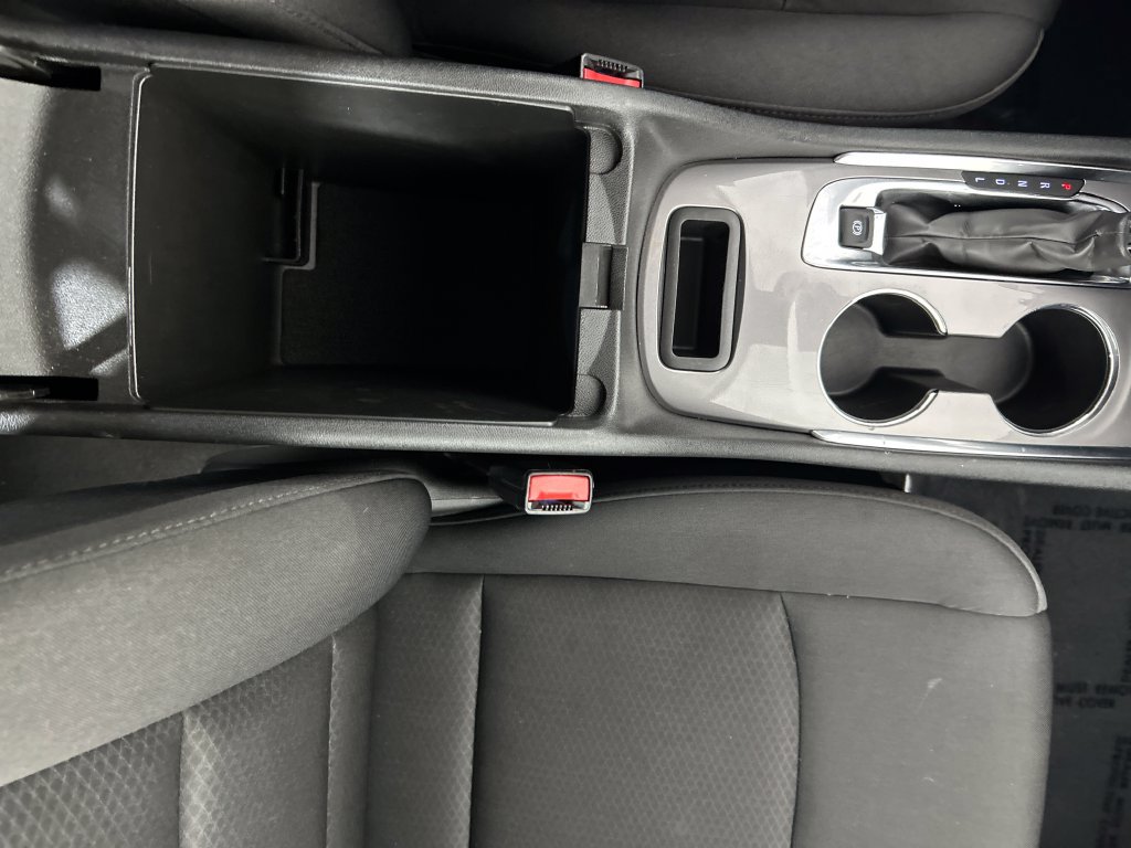 Used 2025 Chevrolet Malibu LT FWD image 15