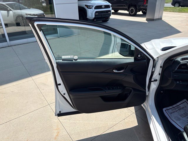 Used 2022 Honda Insight Touring image 23