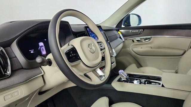 New 2026 Volvo XC90 T8 Ultra w/ Protection Package AWD/4WD image 12