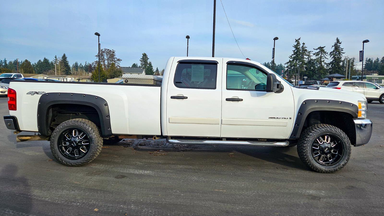 Used 2007 Chevrolet Silverado 3500 LT w/ 1LT Audio Package AWD/4WD image 6