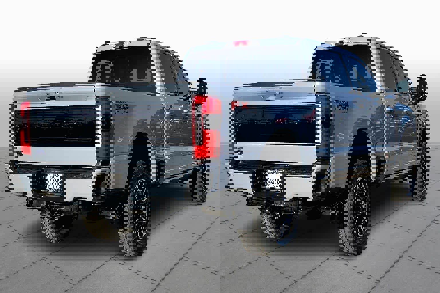 Certified 2025 Ford F250 Platinum image 13