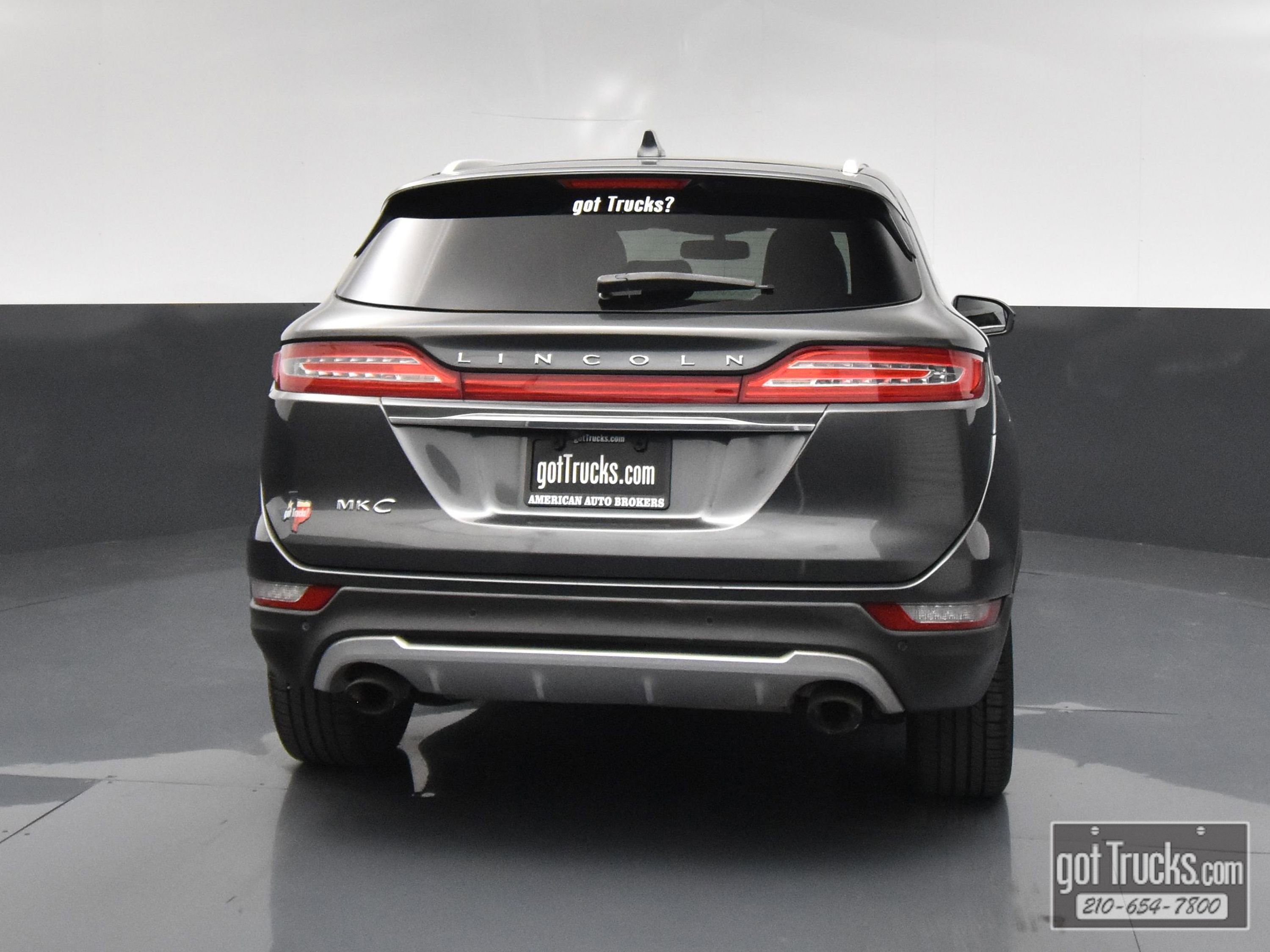 Used 2019 Lincoln MKC Select w/ Select Plus Package FWD image 6