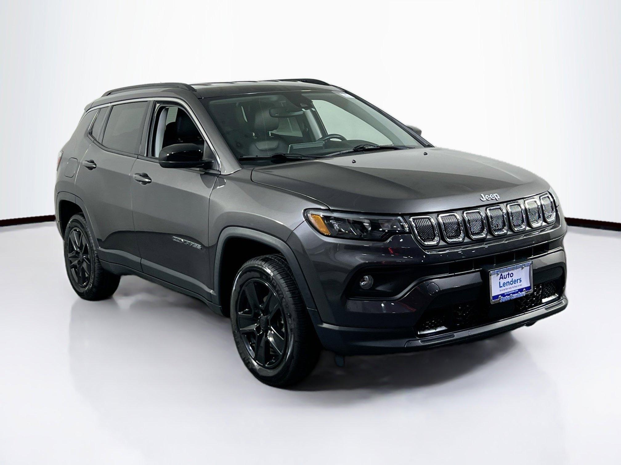 Used 2022 Jeep Compass Latitude w/ Convenience Group image 3