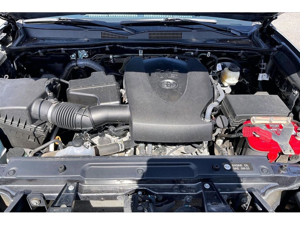 Used 2017 Toyota Tacoma SR w/ Tow Package AWD/4WD image 12