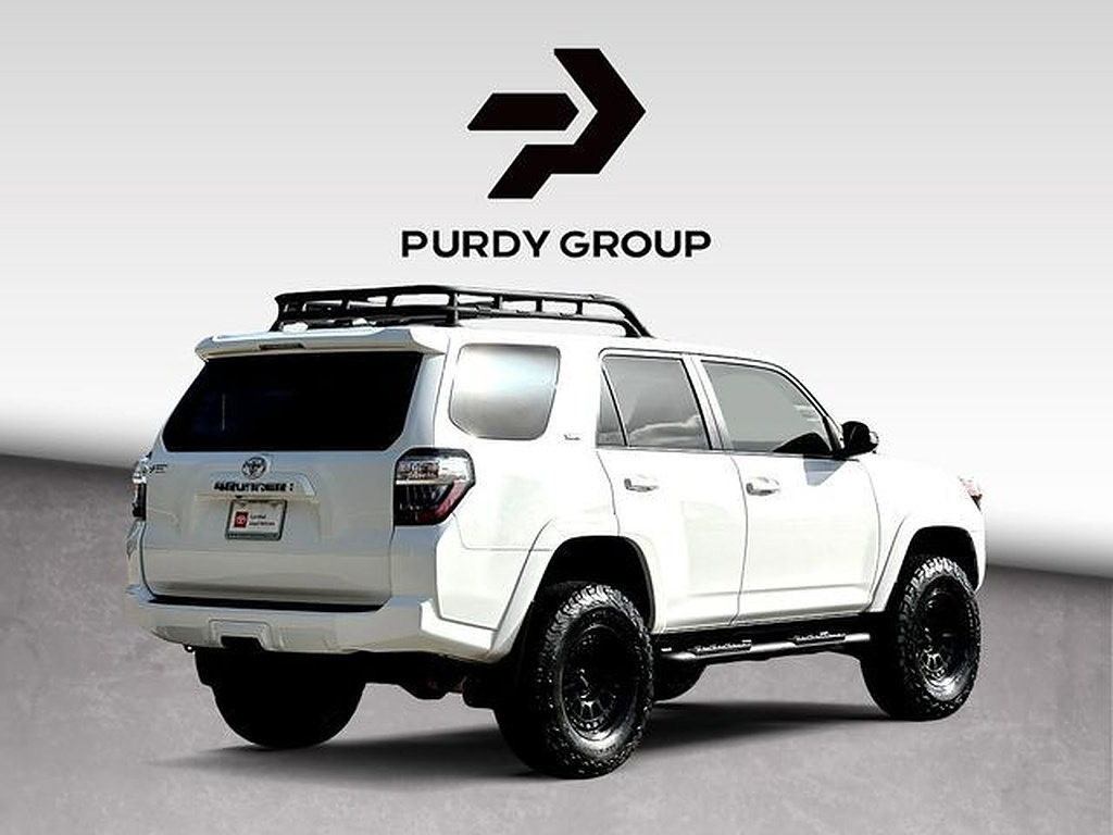 Certified 2022 Toyota 4Runner SR5 Premium w/ Moonroof Package AWD/4WD image 8