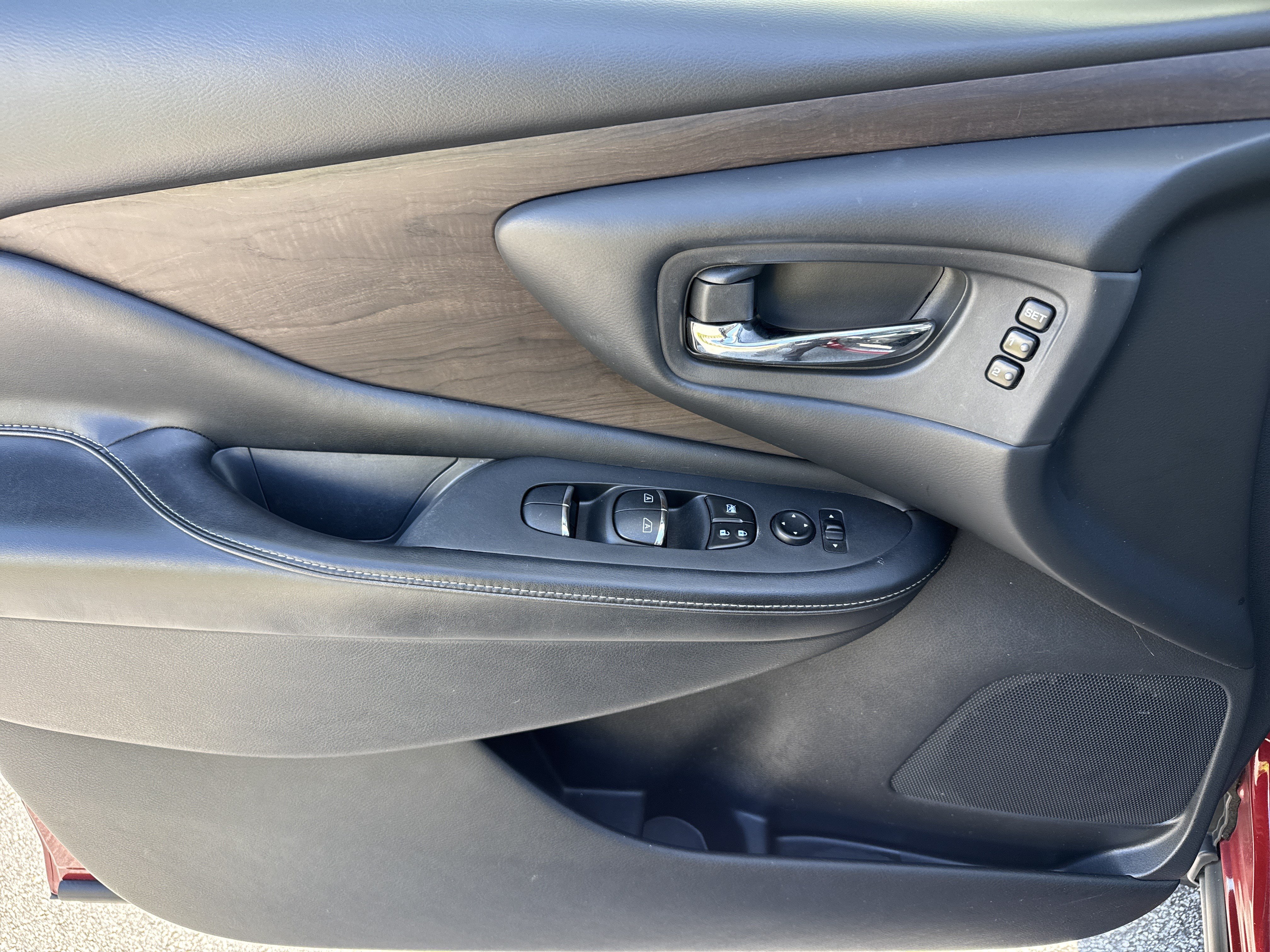 Used 2019 Nissan Murano Platinum w/ Cargo Package FWD image 14