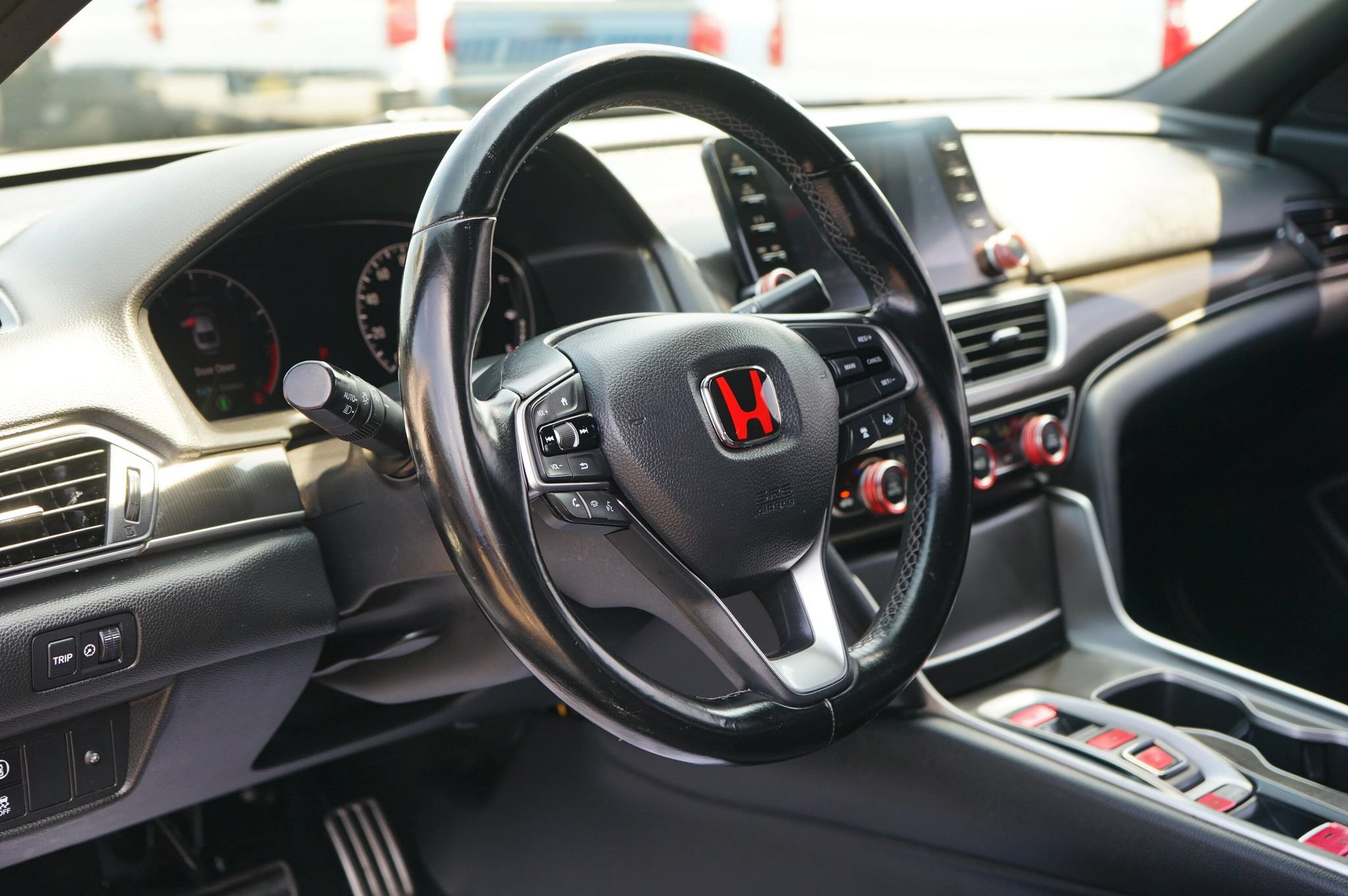Used 2020 Honda Accord Sport image 12