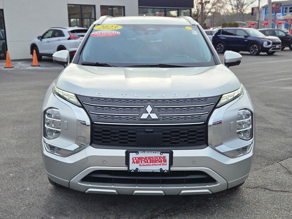 Used 2023 Mitsubishi Outlander SEL image 8