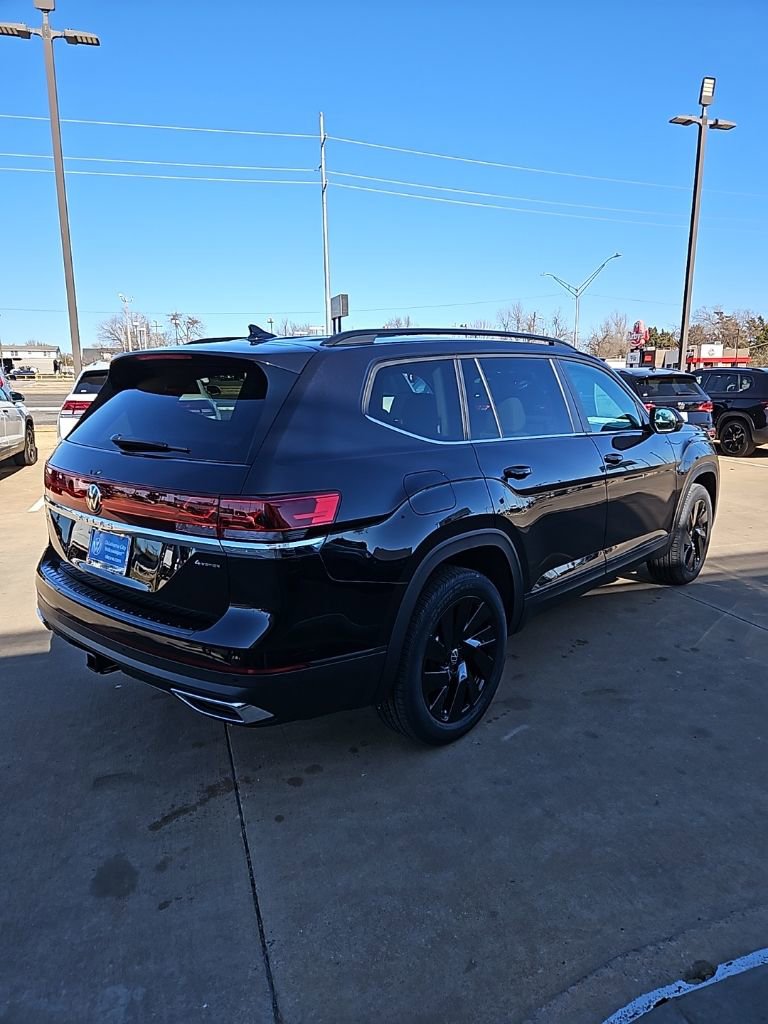 New 2026 Volkswagen Atlas SE image 5