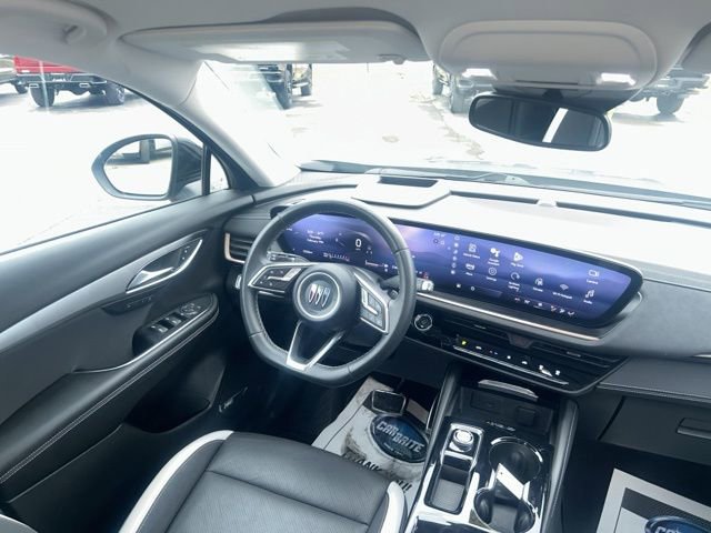 Used 2025 Buick Envision Sport Touring image 35