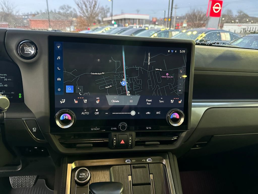 Used 2024 Lexus GX 550 w/ Accessory Package (2T) image 19