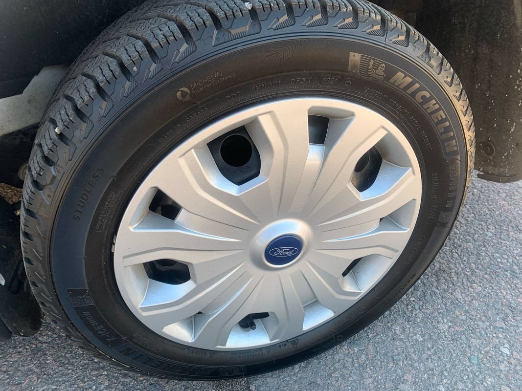 Used 2019 Ford Transit Connect XL FWD image 10