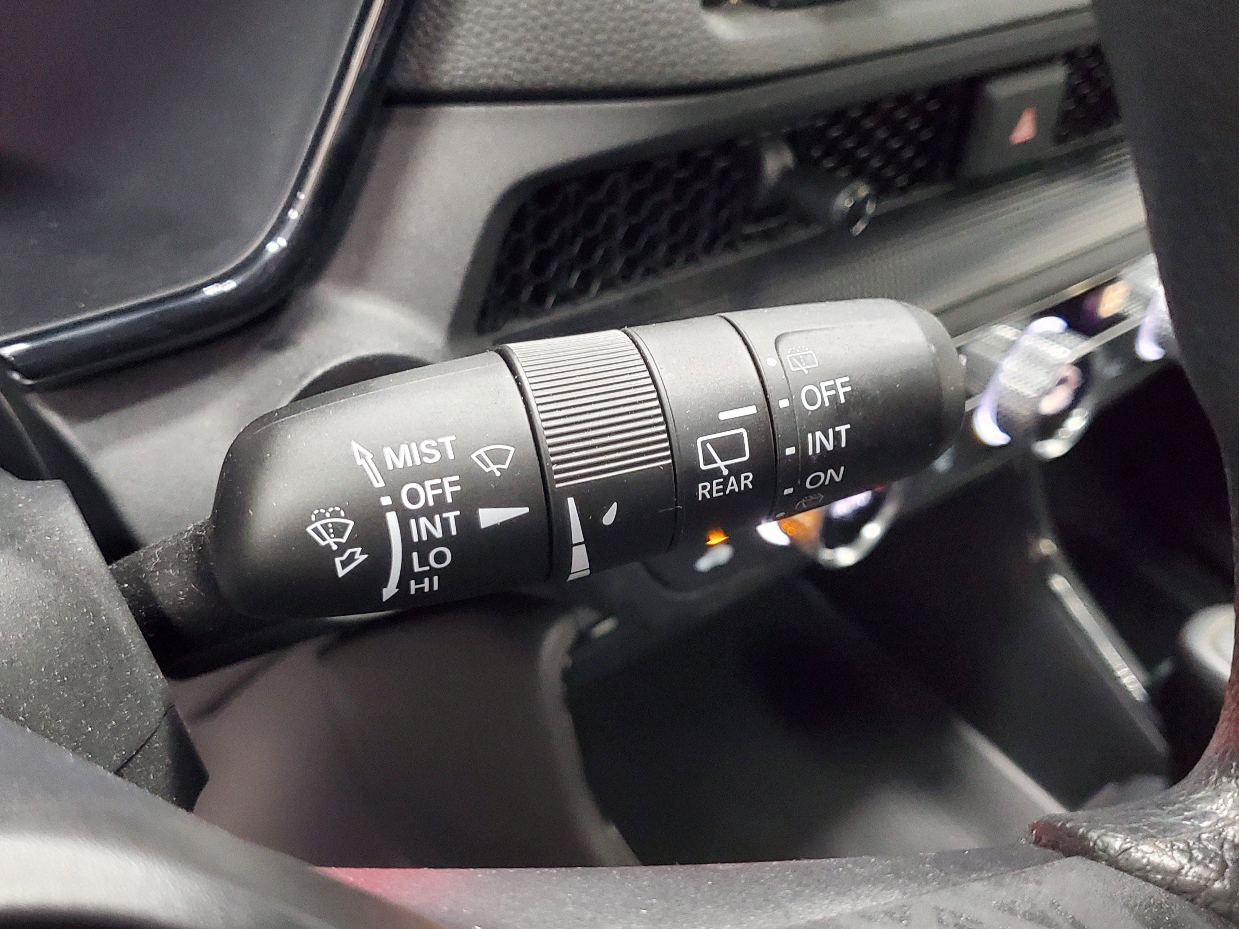 Used 2023 Honda CR-V EX image 28