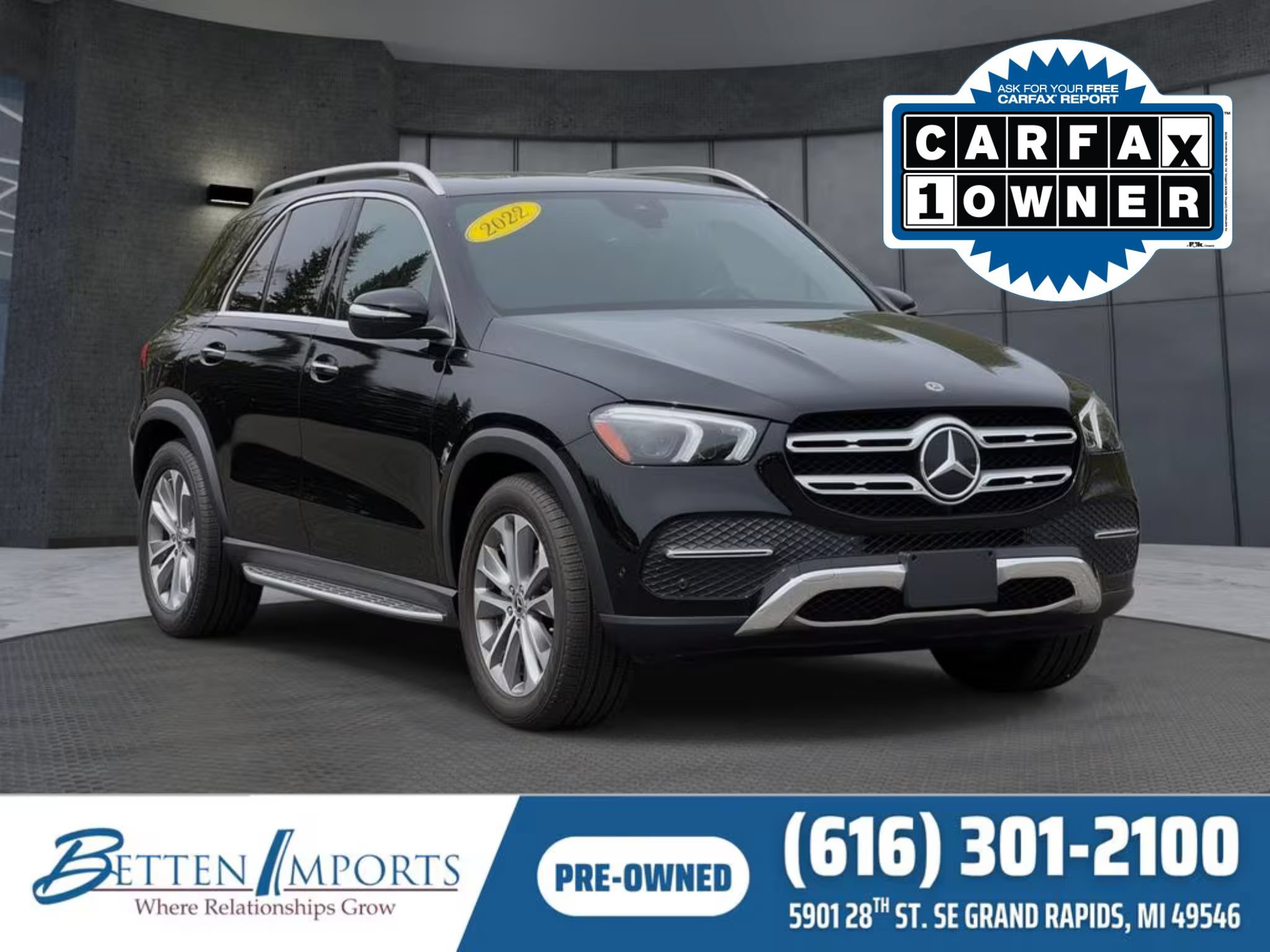 Used 2022 Mercedes-Benz GLE 350 4MATIC w/ Premium Package image 1