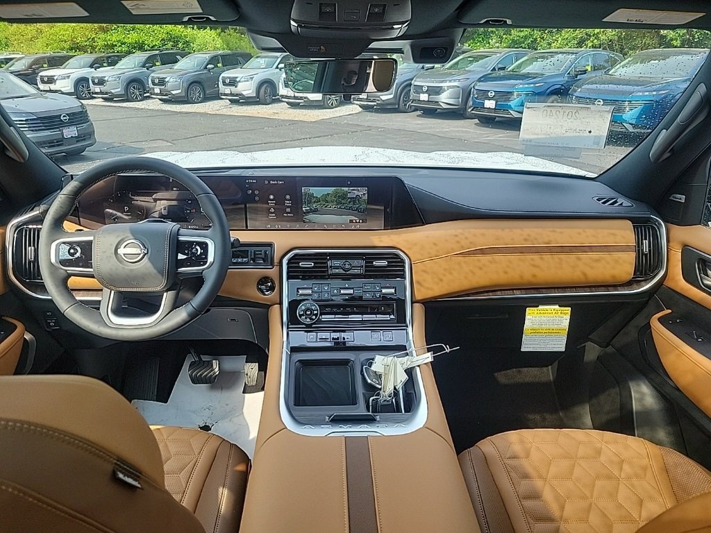 Used 2025 Nissan Armada Platinum Reserve image 19