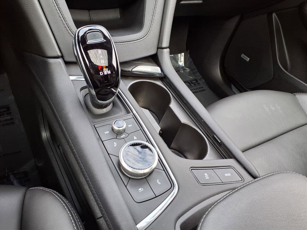 Certified 2025 Cadillac XT5 Premium Luxury image 23